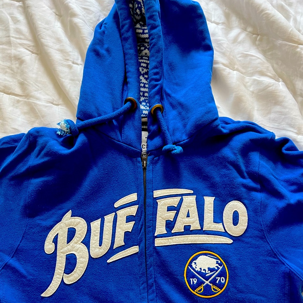Buffalo Sabres zip up hoodie/jacket LARGE